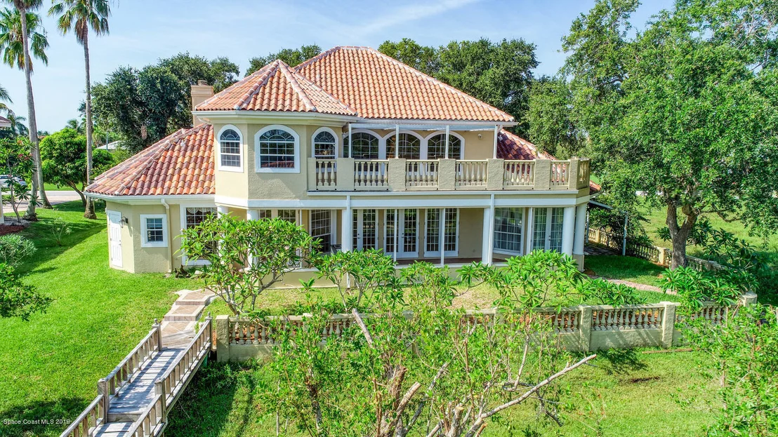 Photo of 274 Lanternback Island Drive