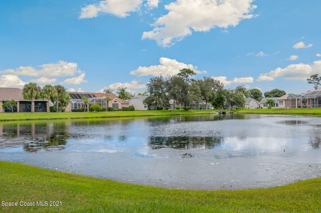 Photo of 476 Kimberly Drive