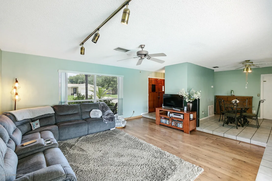 Photo of 1726 Fairway Lane