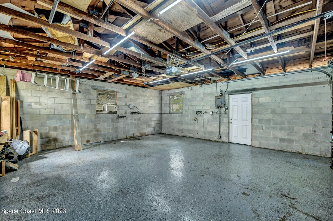 Photo of 7575 Henry Avenue