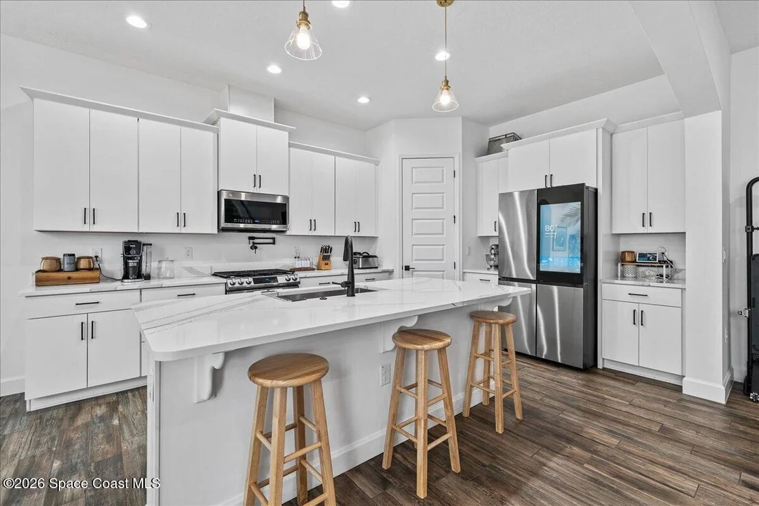 Photo of 8476 Lyside Drive