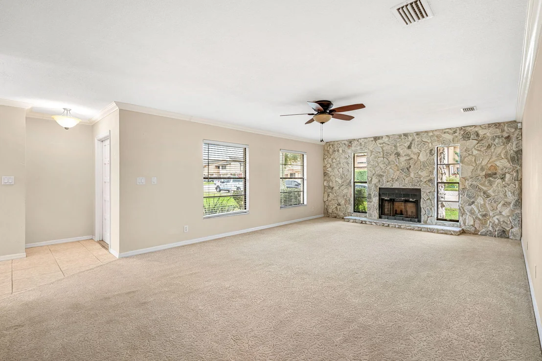 Photo of 1645 Figtree Drive