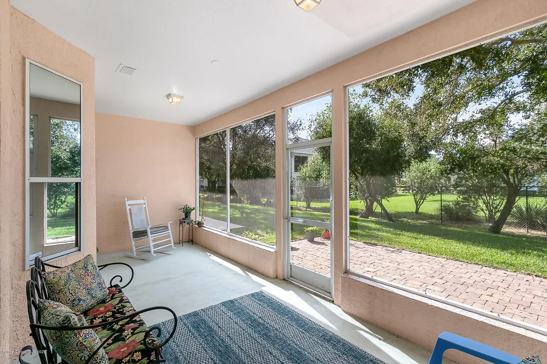 Photo of 608 Renaissance Avenue
