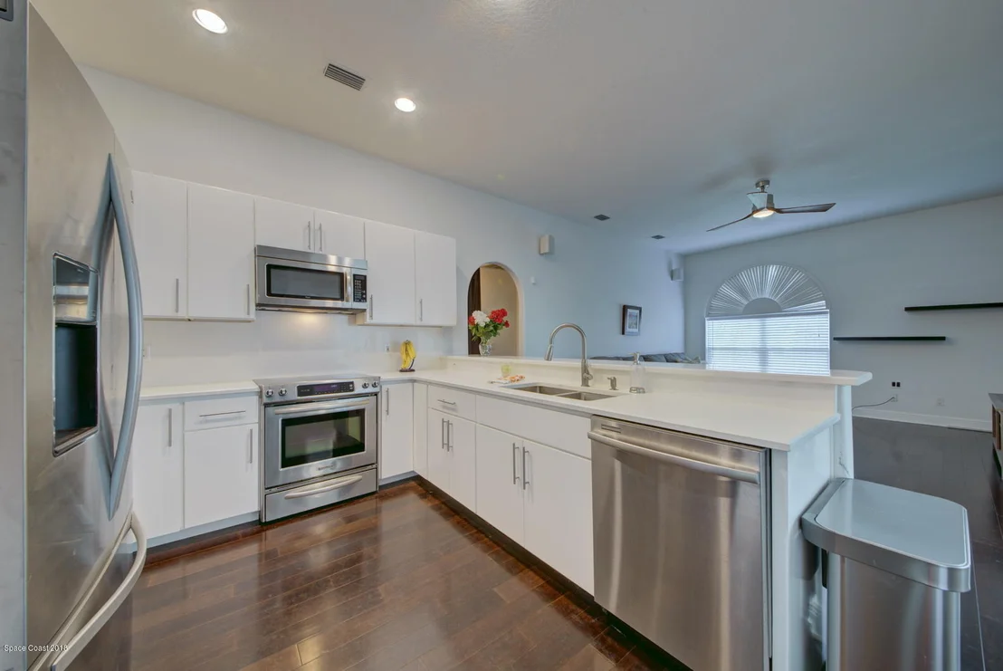 Photo of 3360 Meadowridge Drive