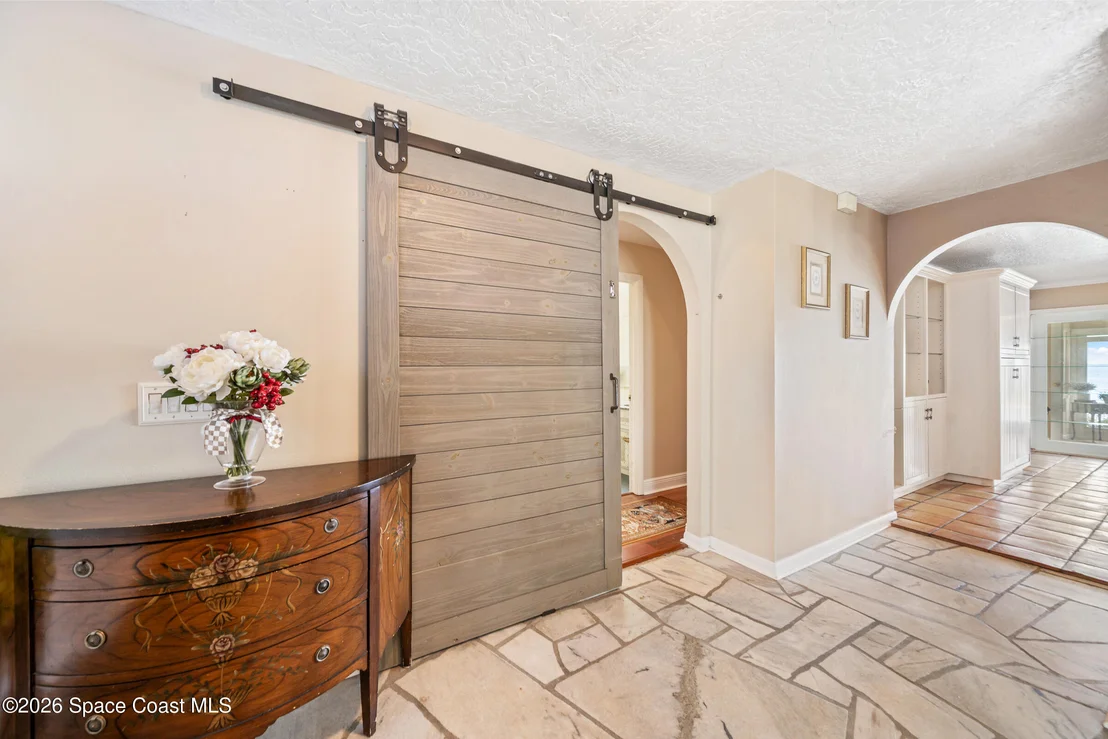 Photo of 2405 Brookside Drive
