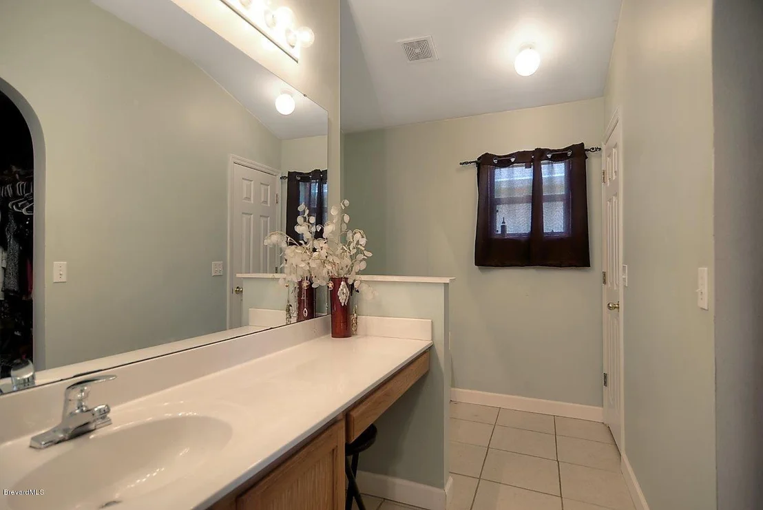 Photo of 4077 Four Lakes Drive