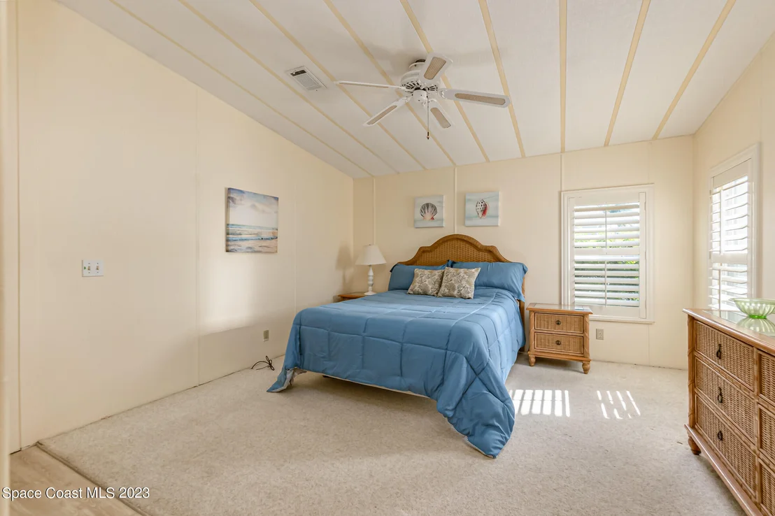 Photo of 4423 Twin Lakes Drive
