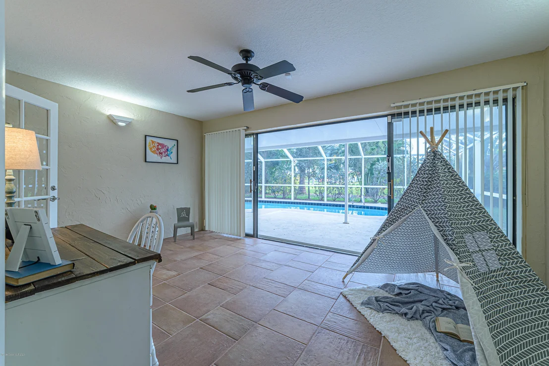 Photo of 1035 Park Ridge Place