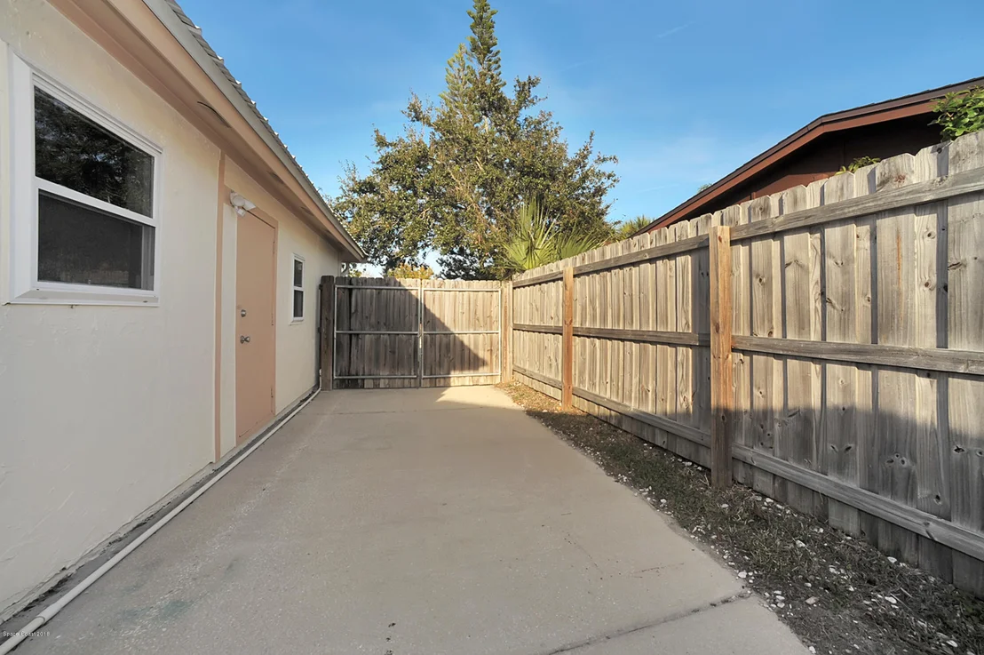 Photo of 2795 Locksley Road