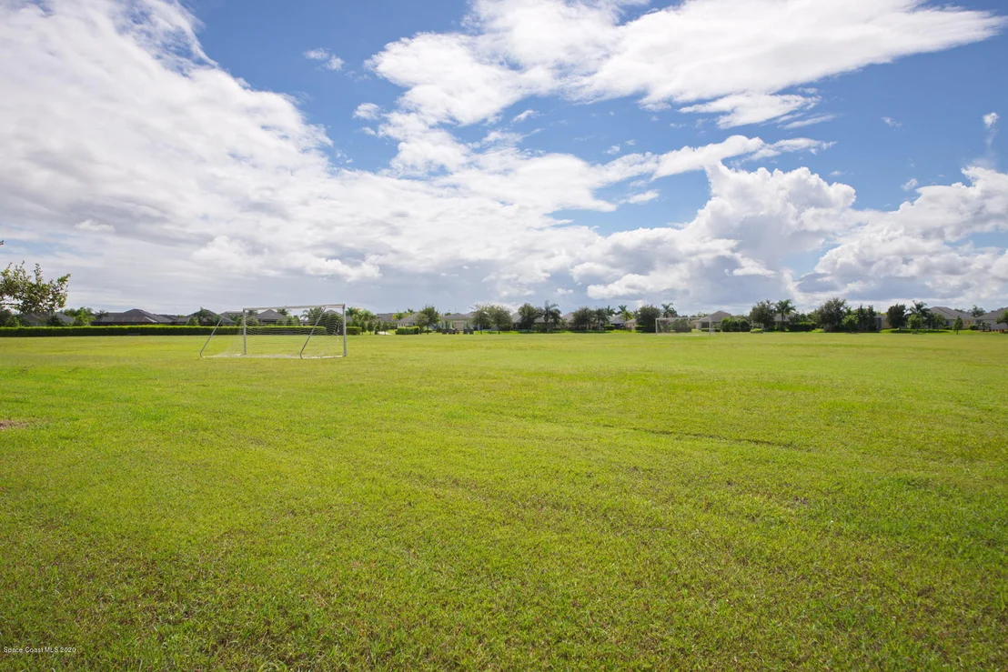 Photo of 5736 Indigo Crossing Drive