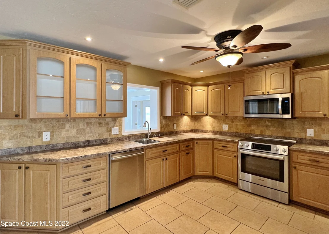 Photo of 1014 Sycamore Drive