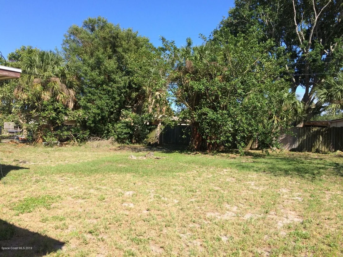 Photo of 1207 Seminole Drive