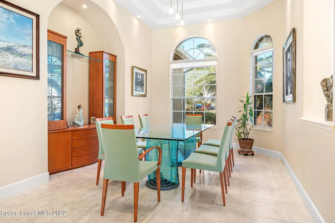 Photo of 233 Flanders Drive