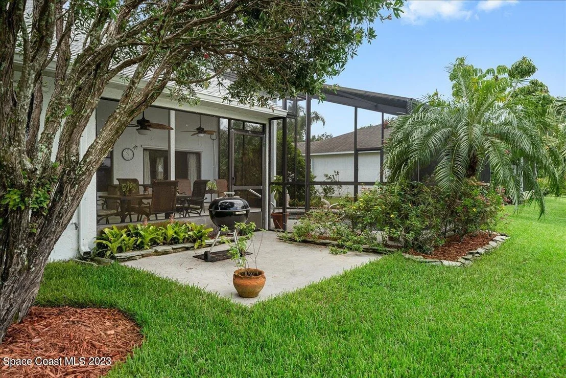 Photo of 1840 Blue Heron Drive