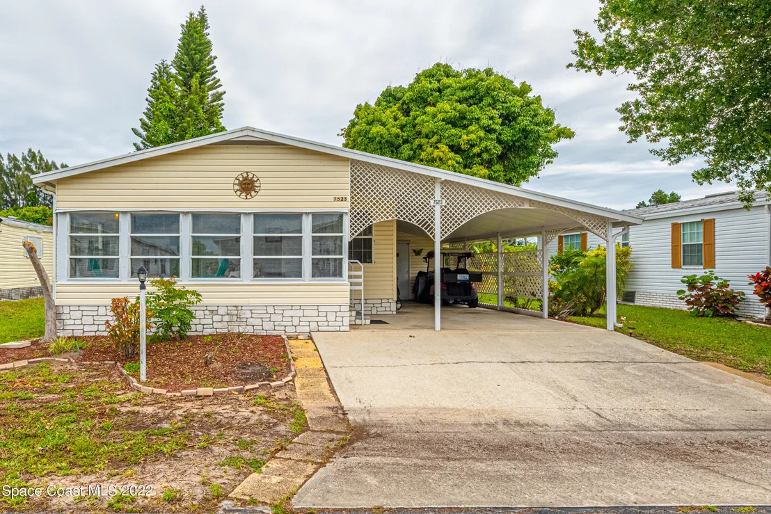Photo of 7523 Boxelder Road