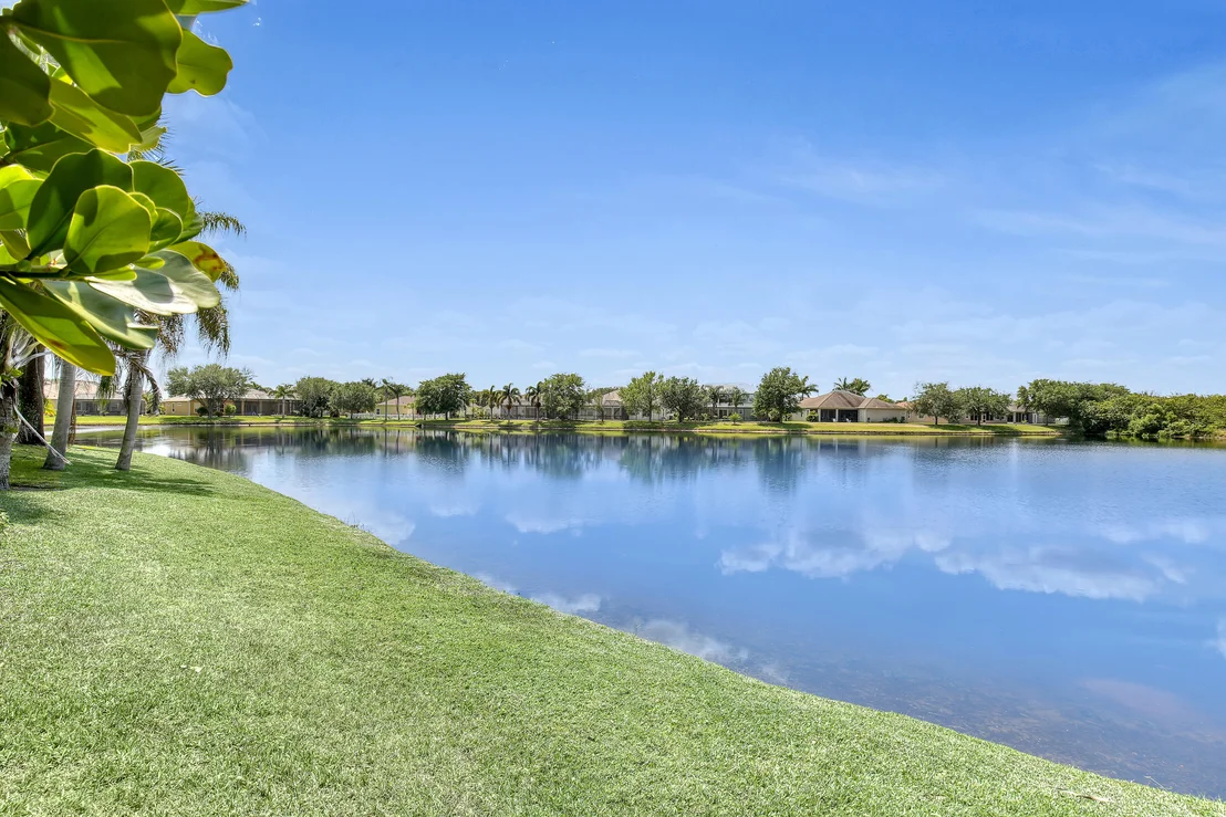 Photo of 4617 Four Lakes Drive