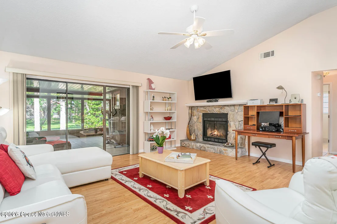 Photo of 1347 Nelson Court