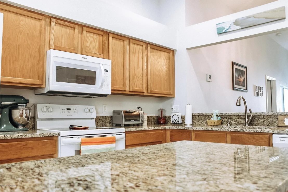 Photo of 903 Pine Creek Circle NE