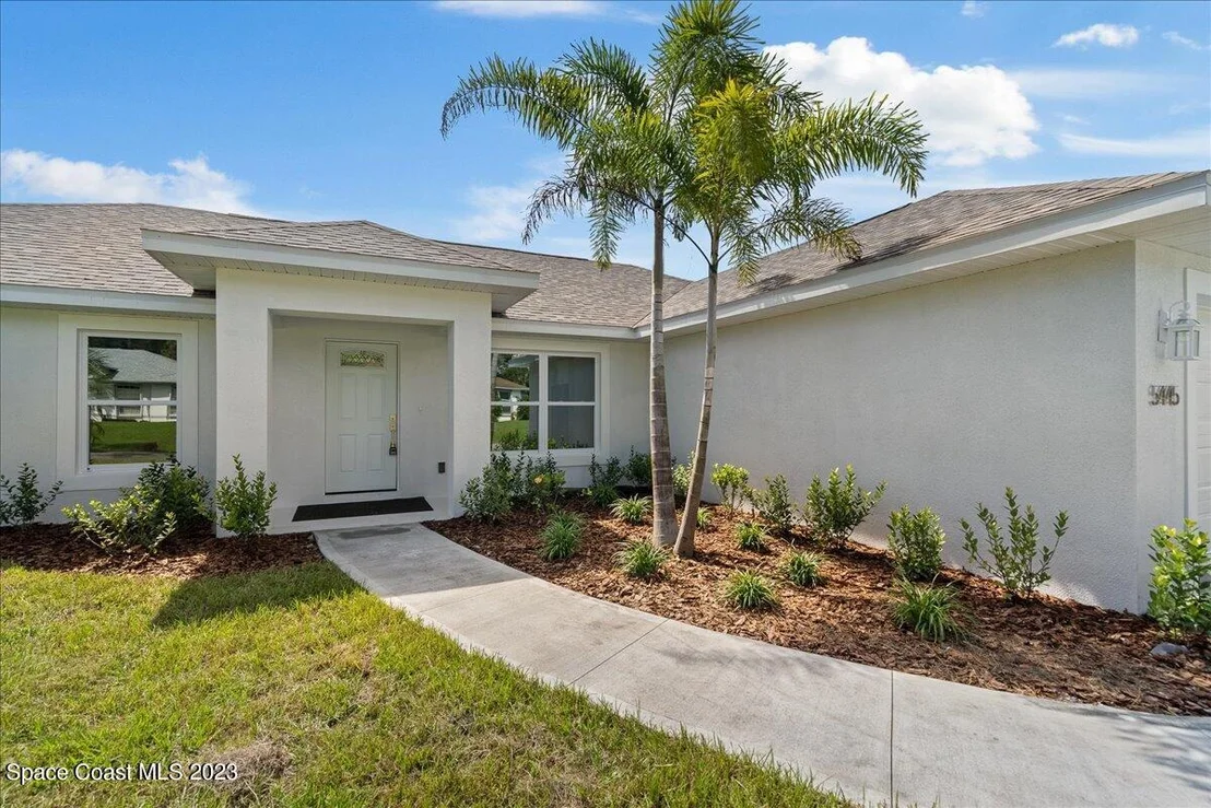 Photo of 5445 Friendly Street
