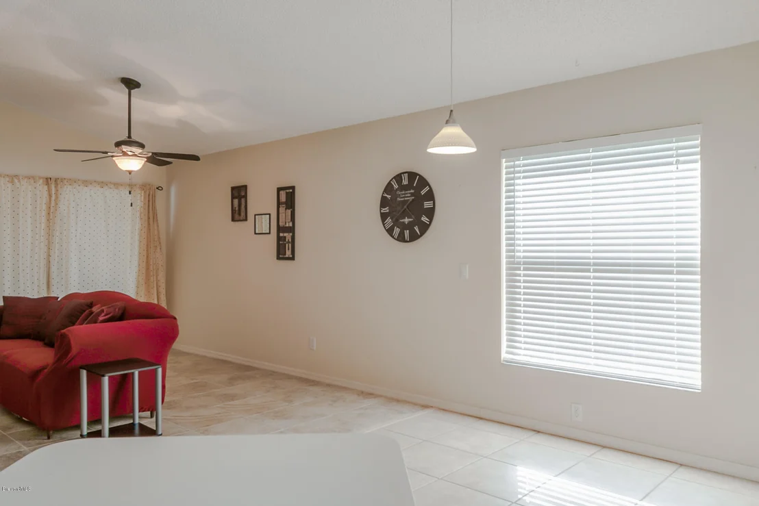 Photo of 963 Shaw Circle