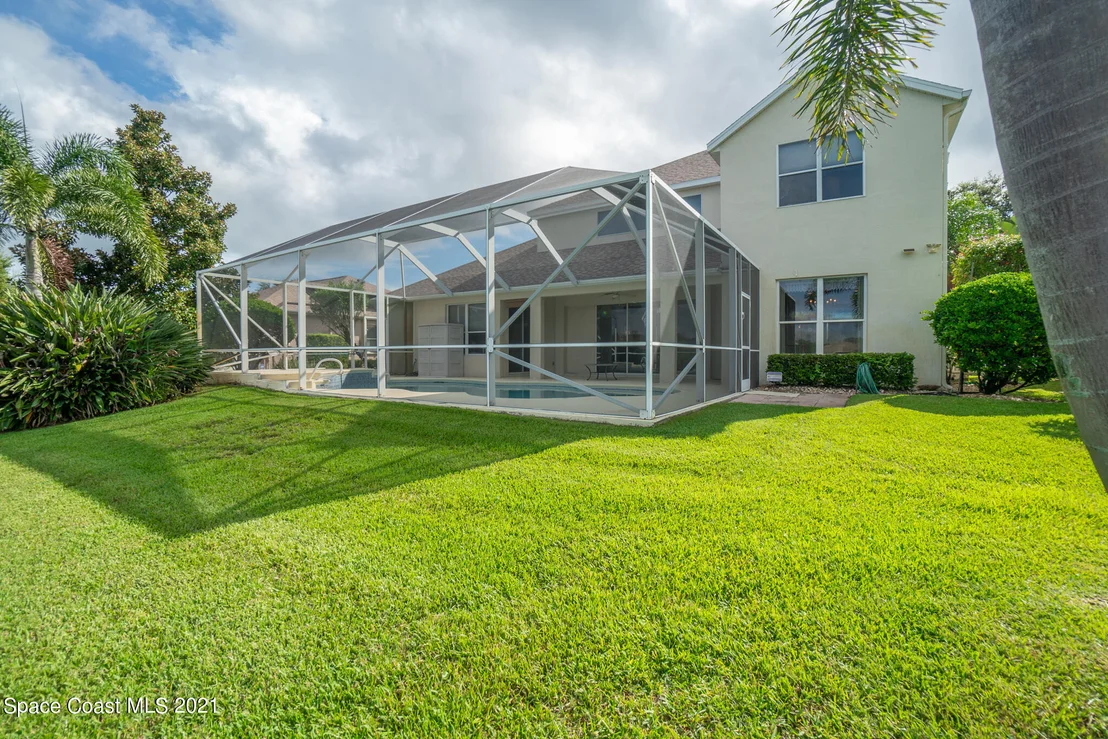 Photo of 5876 Arlington Circle