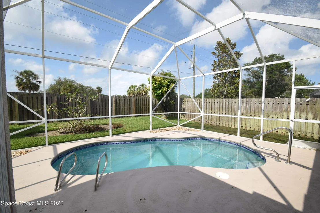 Photo of 2223 Woodfield Circle
