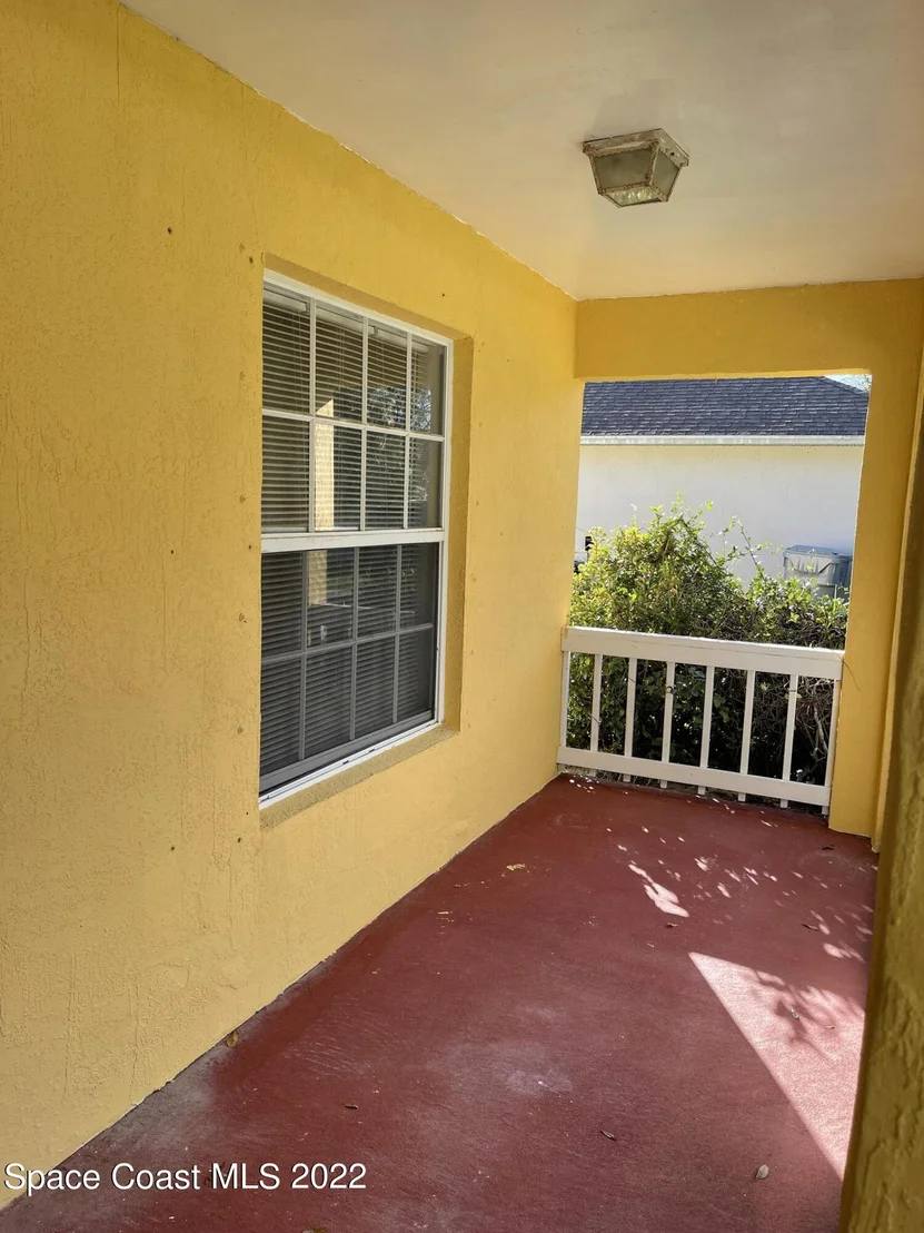 Photo of 6425 5th Place
