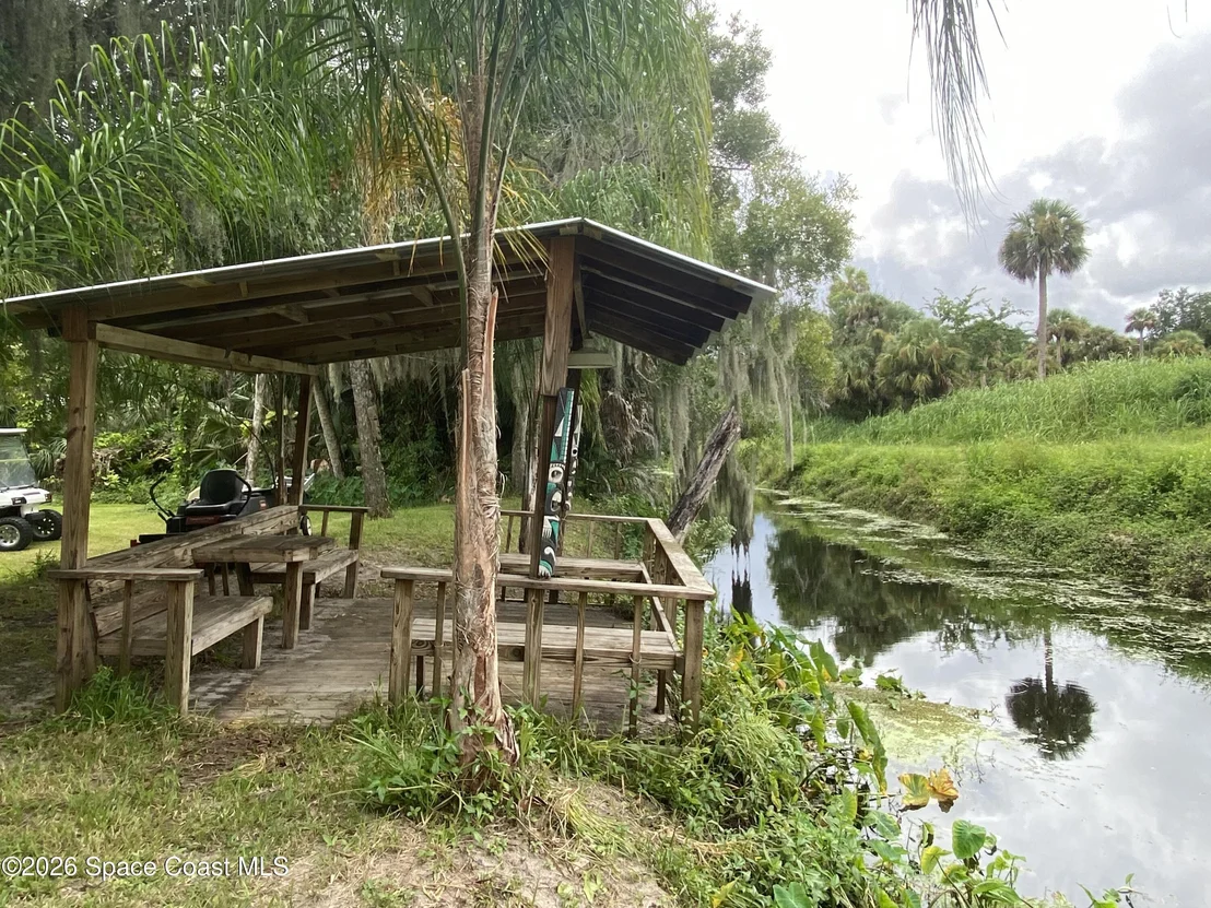 Photo of 2250 Floridiane Drive
