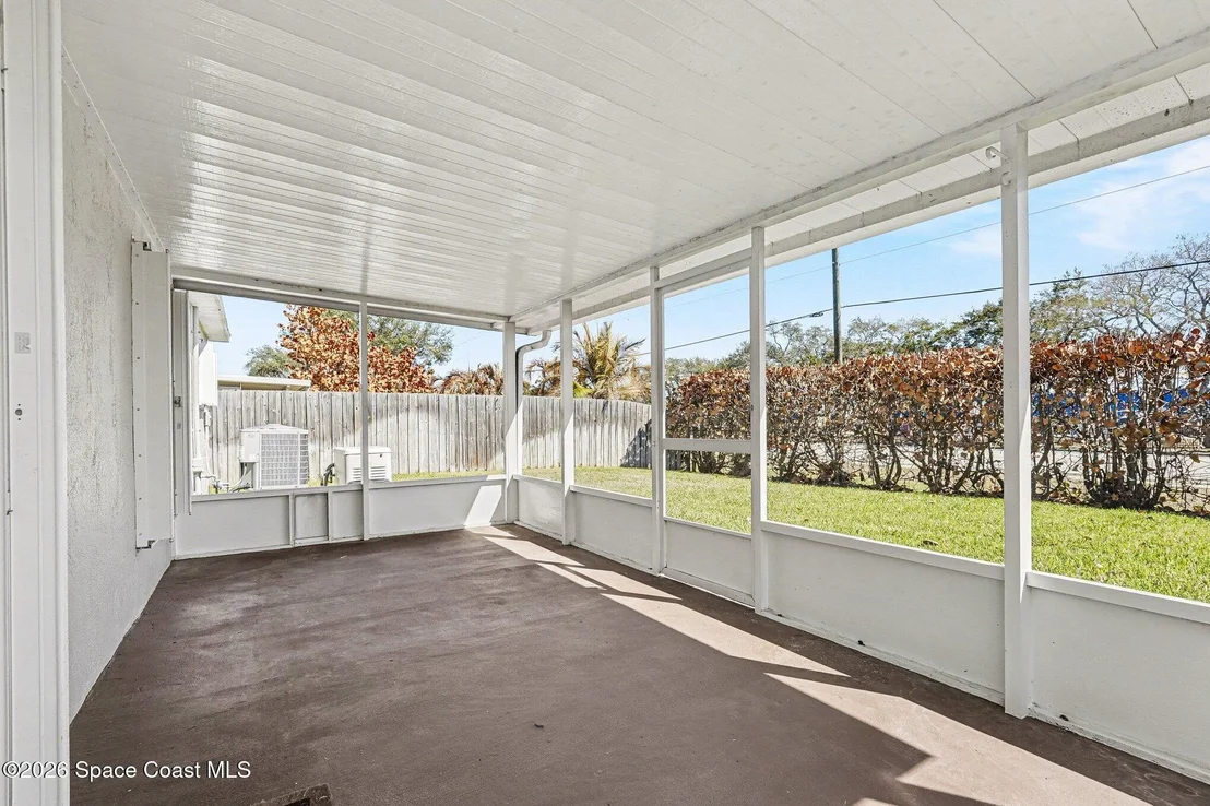 Photo of 2131 Myla Lane