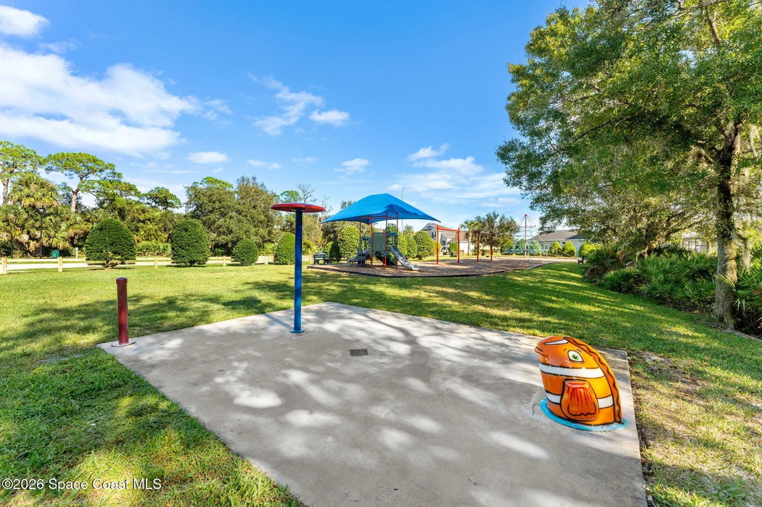 Photo of 8533 Drayton Circle
