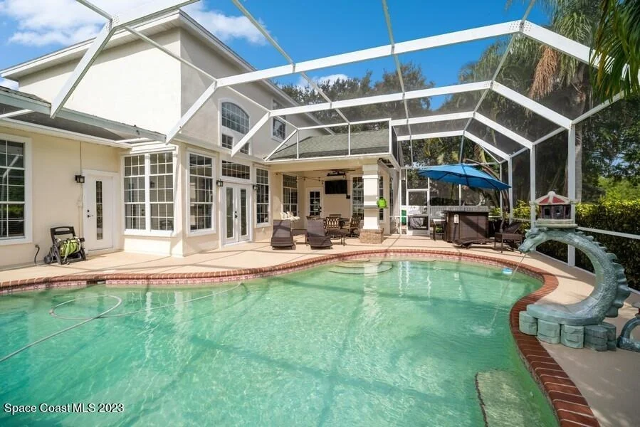 Photo of 4395 Canard Road