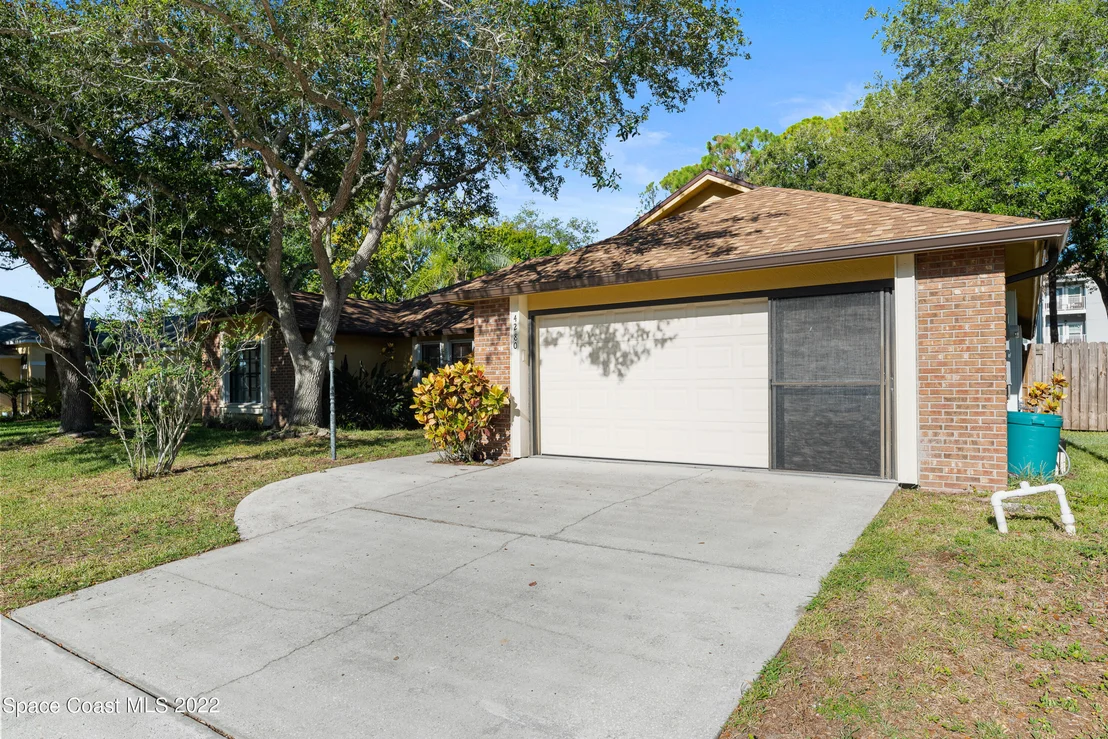 Photo of 4280 Silver Lake Drive