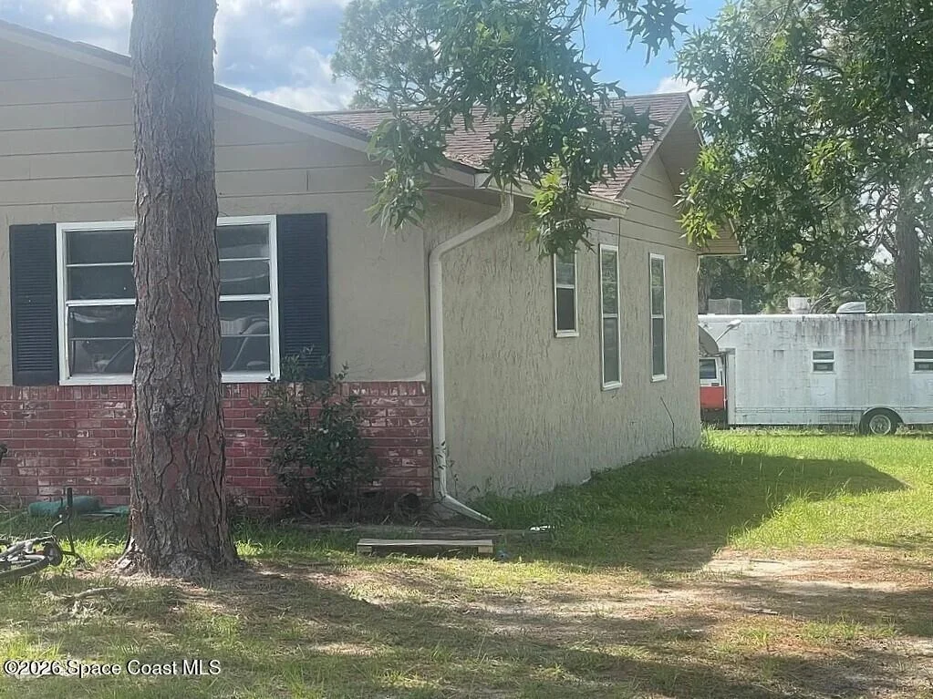 Photo of 445 Spring Drive