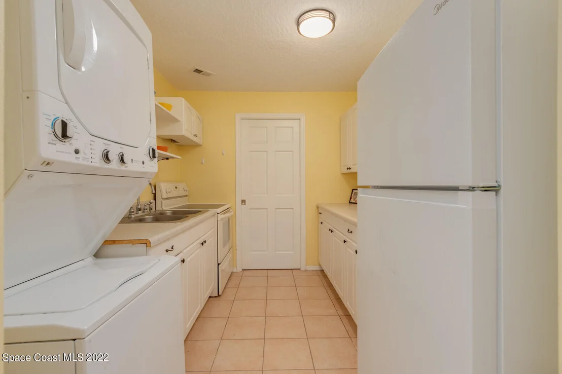 Photo of 536 Sunset Boulevard