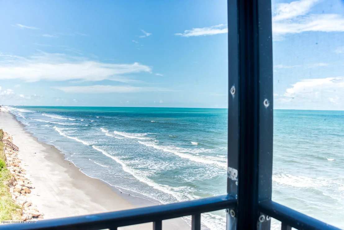 Photo of Unit 607 at 205 Highway A1a