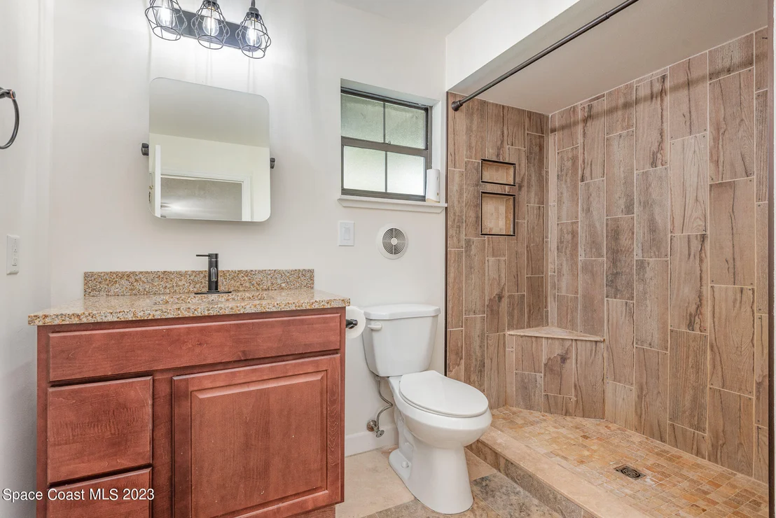 Photo of 3884 Sterling Street