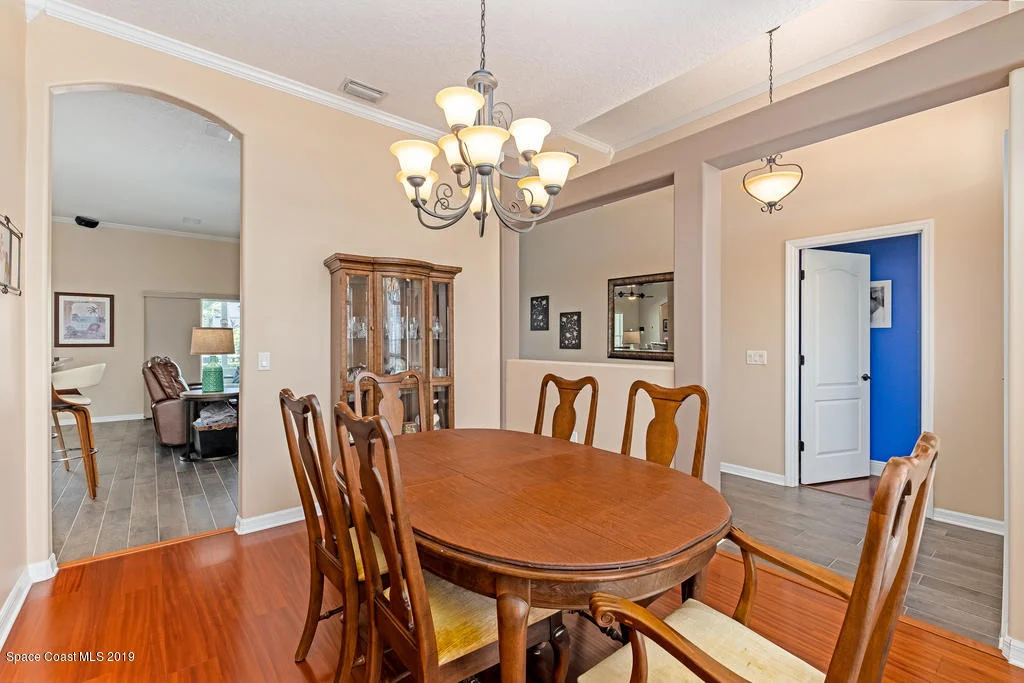 Photo of 1846 Thesy Drive