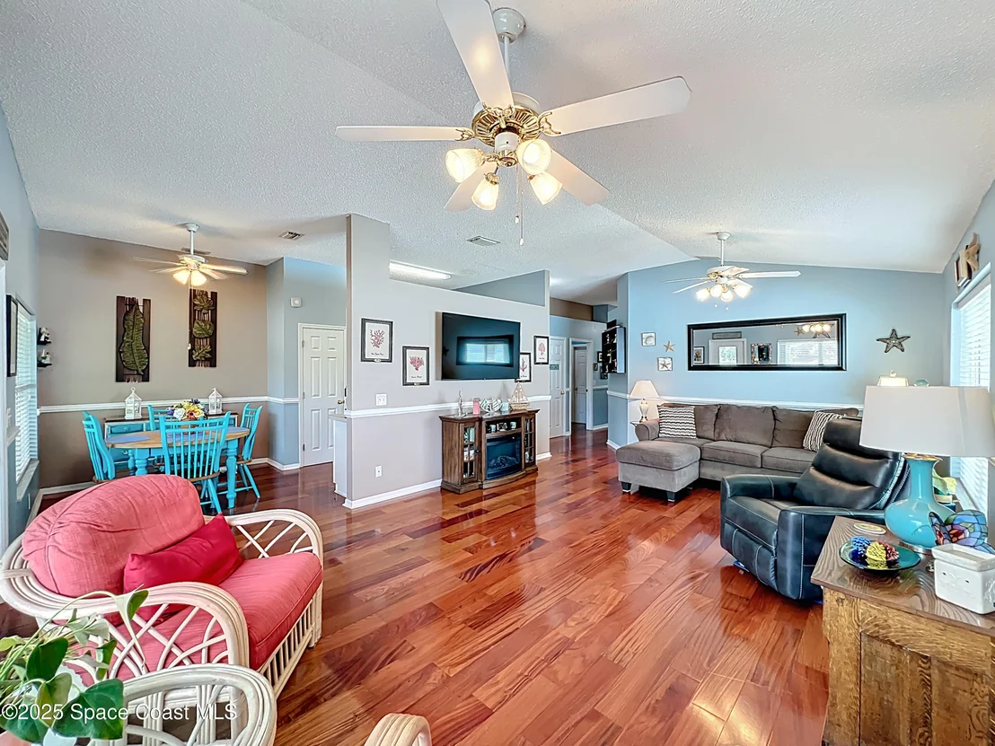 Photo of 1360 Olde Bailey Lane
