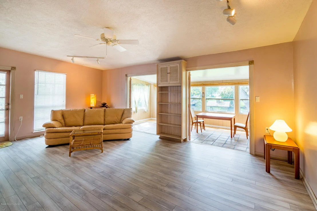 Photo of 550 Thomas Barbour Drive