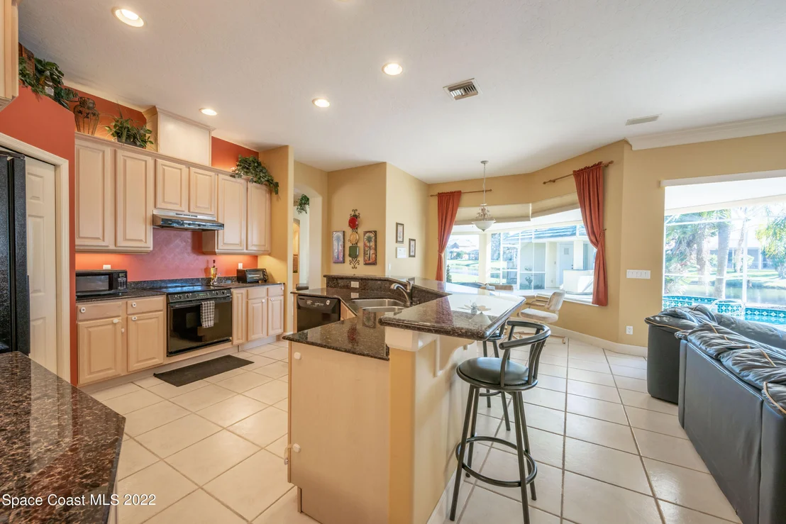 Photo of 981 Stratford Place