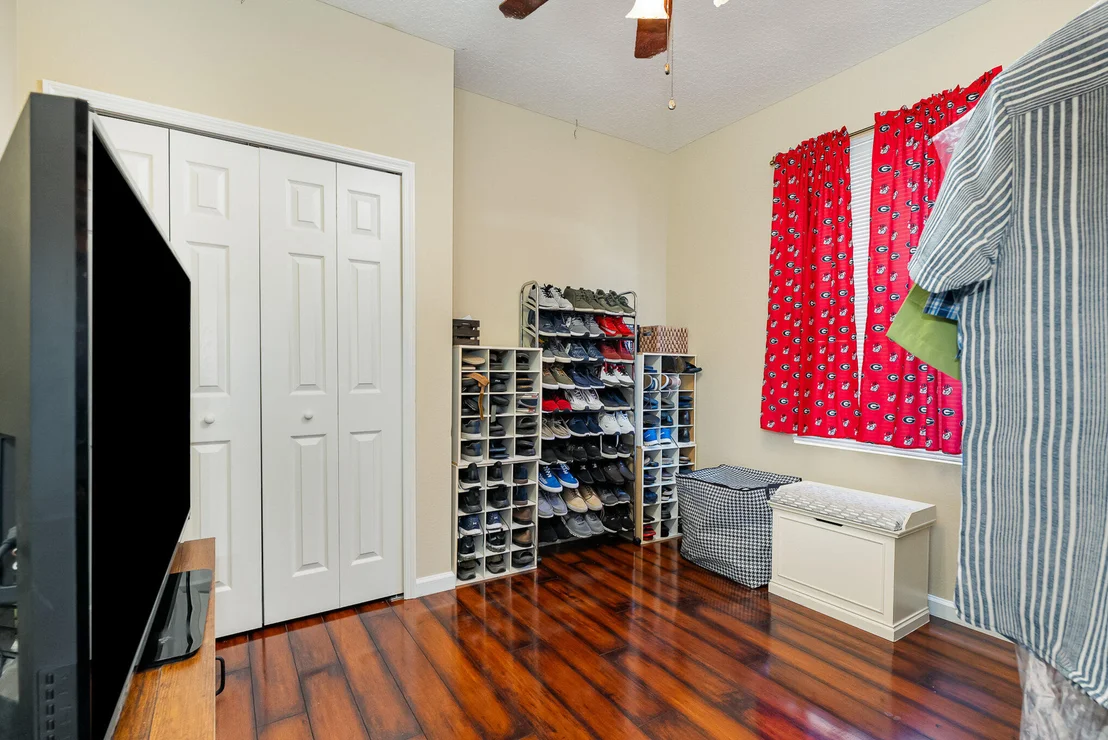 Photo of 472 Cressa Circle