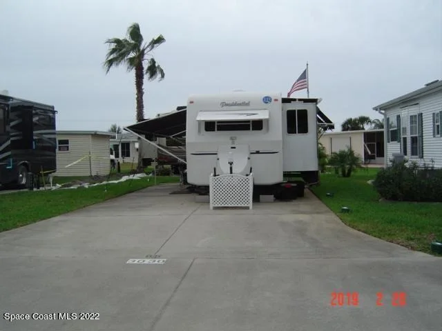Photo of 3030 Frontier Drive