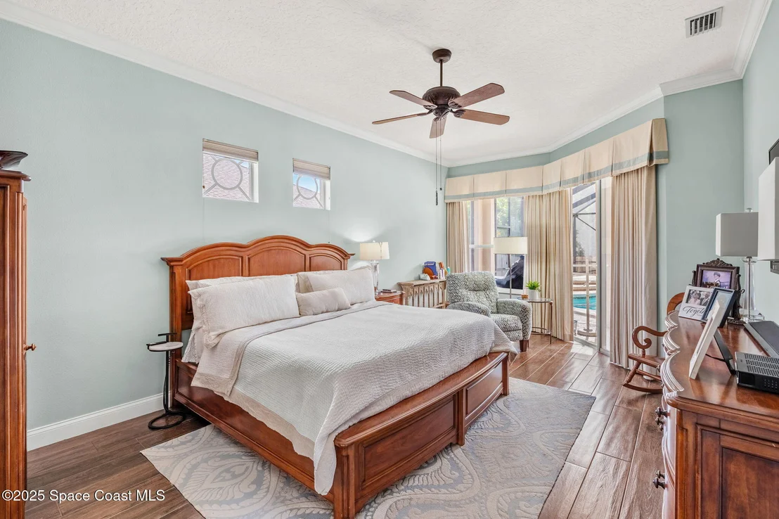 Photo of 5837 Arlington Circle