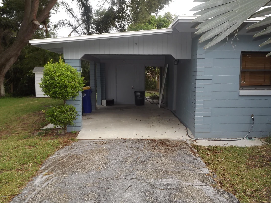 Photo of 18 S Hardee Circle