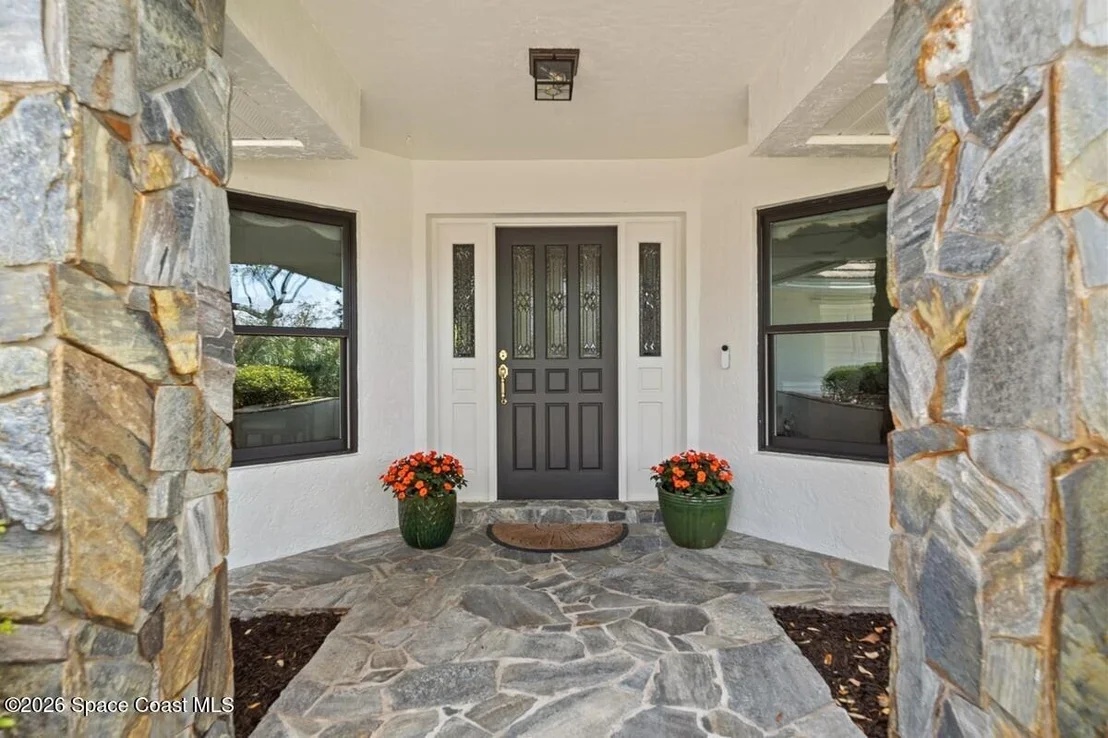 Photo of 3071 Rio Palma N