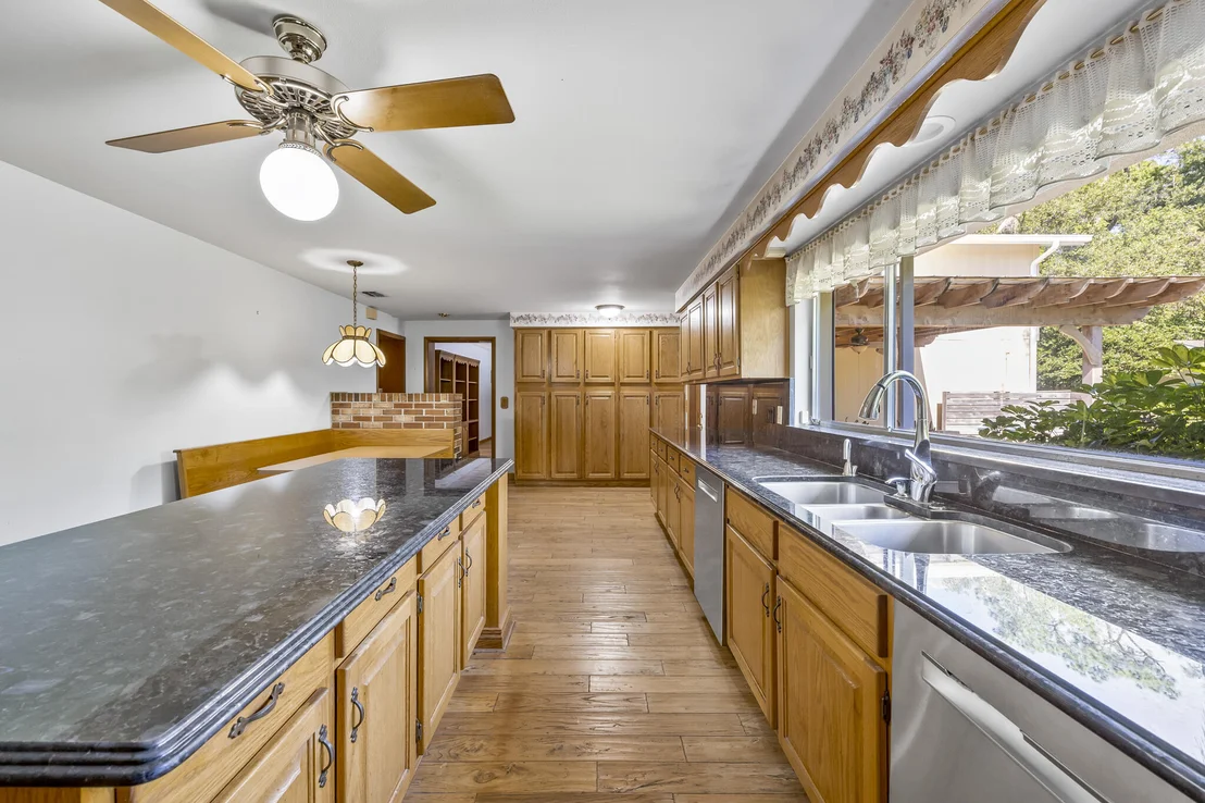 Photo of 8552 Sylvan Drive