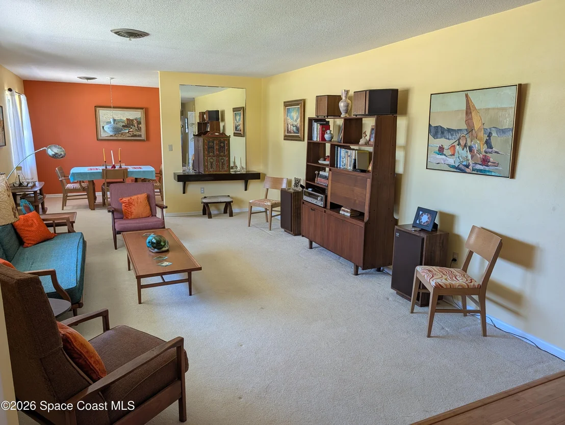 Photo of 615 Oak Ridge Drive