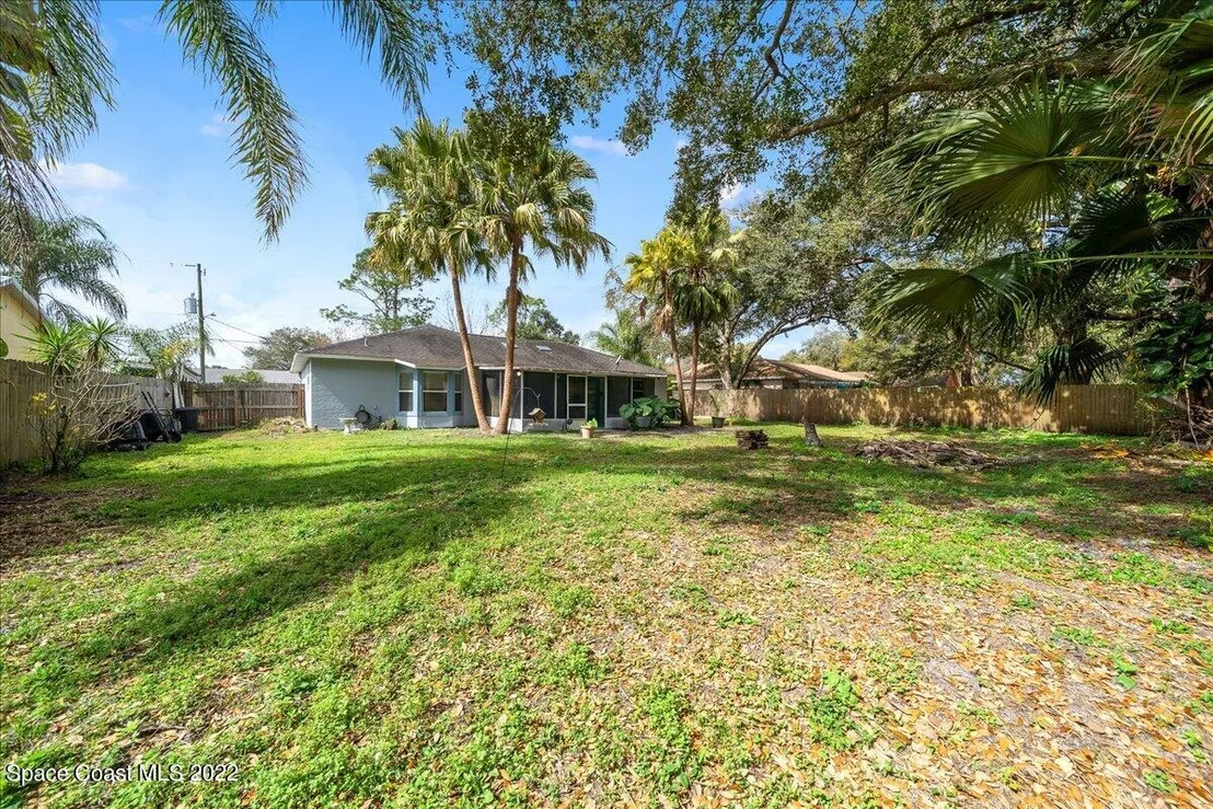 Photo of 6165 Corning Road