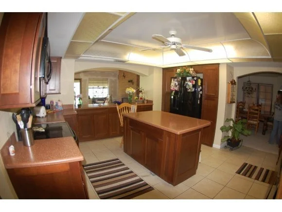 Photo of 4050 Pinewood