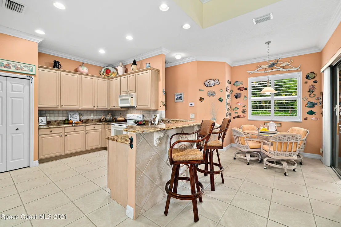 Photo of 5467 Solway Drive